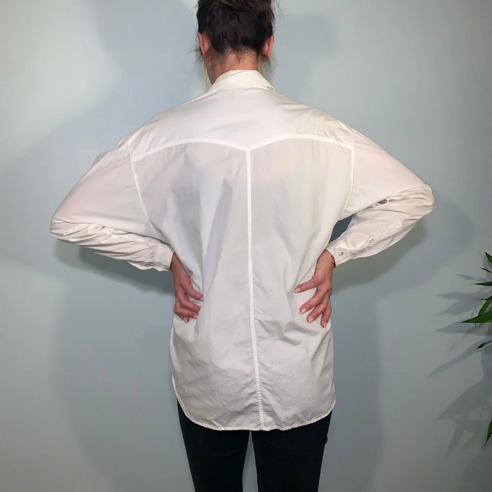 vintage white button down shirt / liz claiborne pleated long sleeve blouse / M - Picture 5 of 5